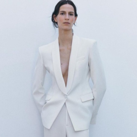 NWT Zara Woman ZW Collection Tuxedo Jacket Blazer White Ecru Size L Large - Picture 1 of 10